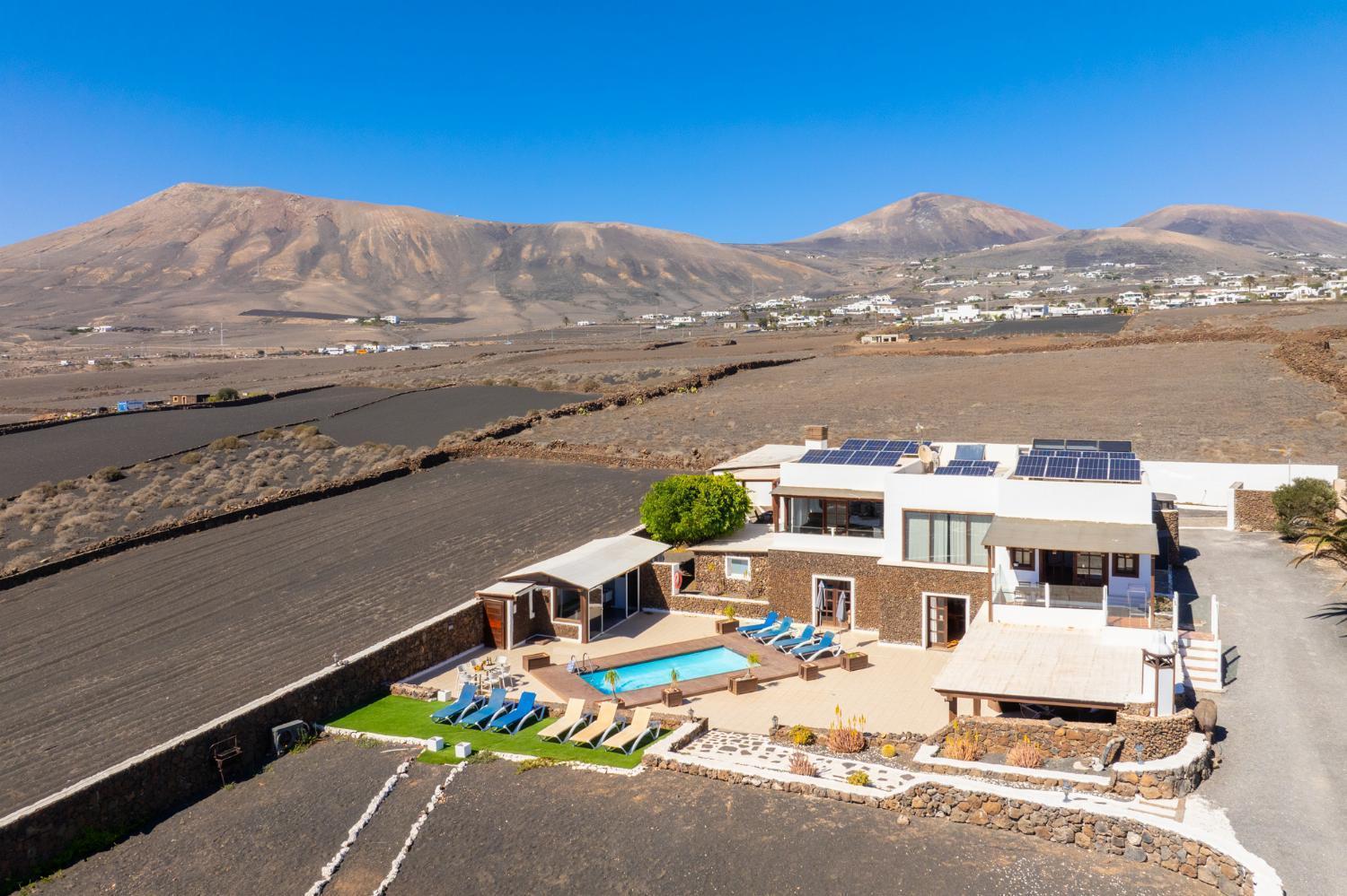 Villa Vista Mar Яйса Экстерьер фото